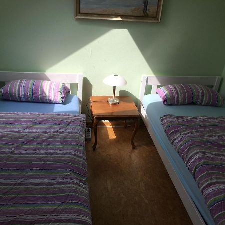 Zwischen Koeln Und Bonn, Central Oben Troisdorf Extérieur photo