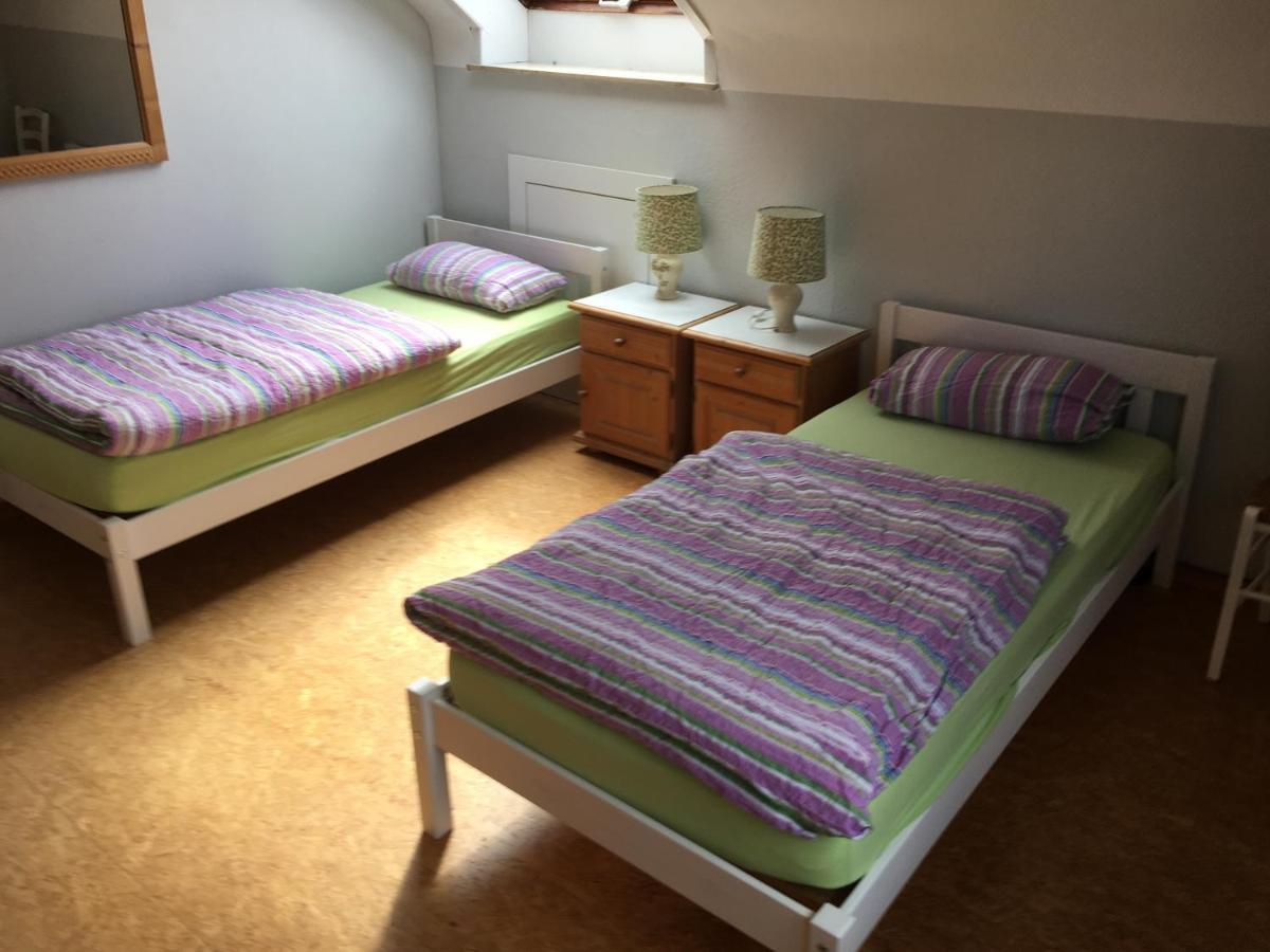 Zwischen Koeln Und Bonn, Central Oben Troisdorf Extérieur photo
